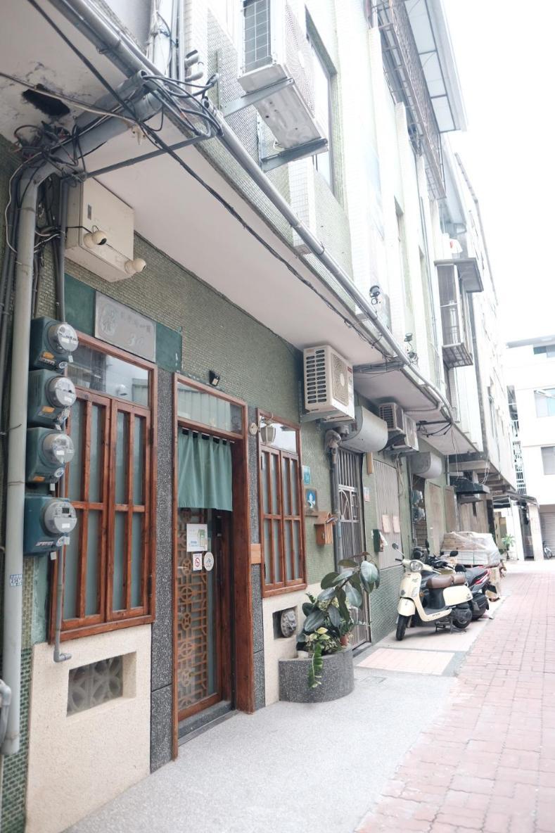 Slow Tainan Homestay Luaran gambar